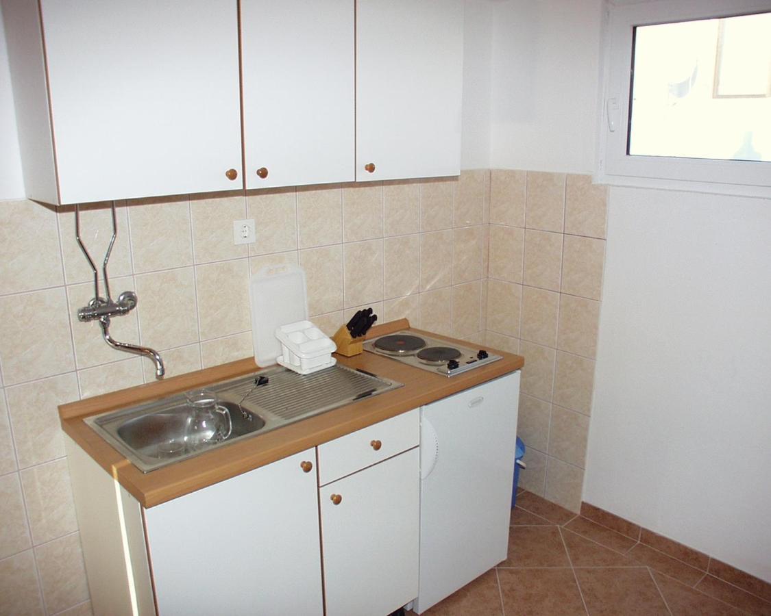 Apartments By The Sea Podgora, Makarska - 518 Exterior photo