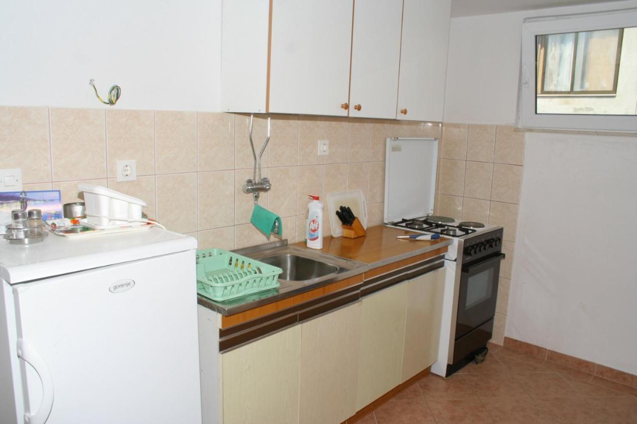 Apartments By The Sea Podgora, Makarska - 518 Exterior photo